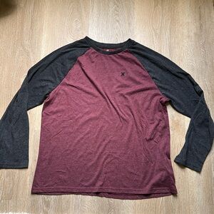 Hurley long sleeve perfect condition